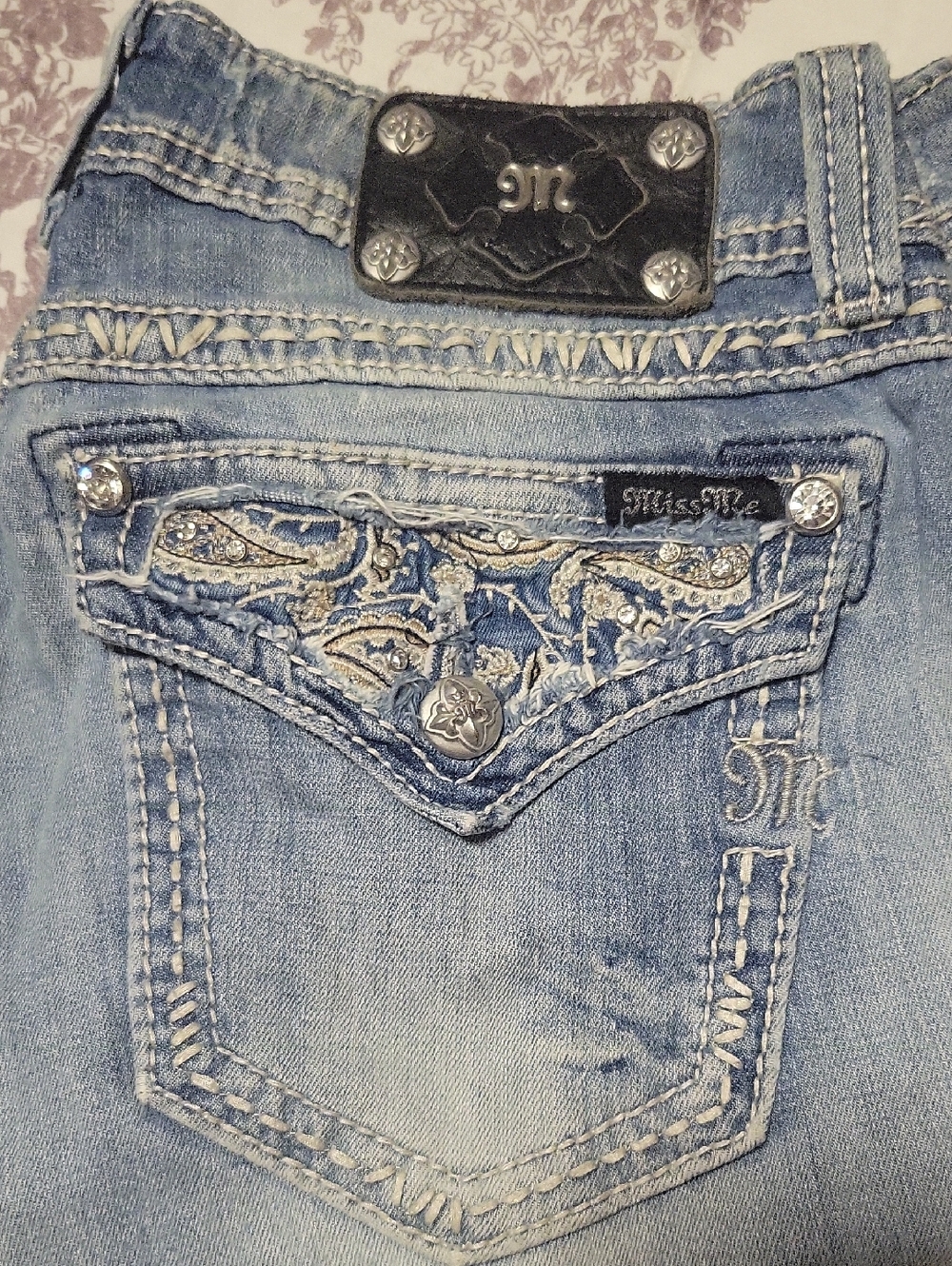 Miss Me  Women's Capris